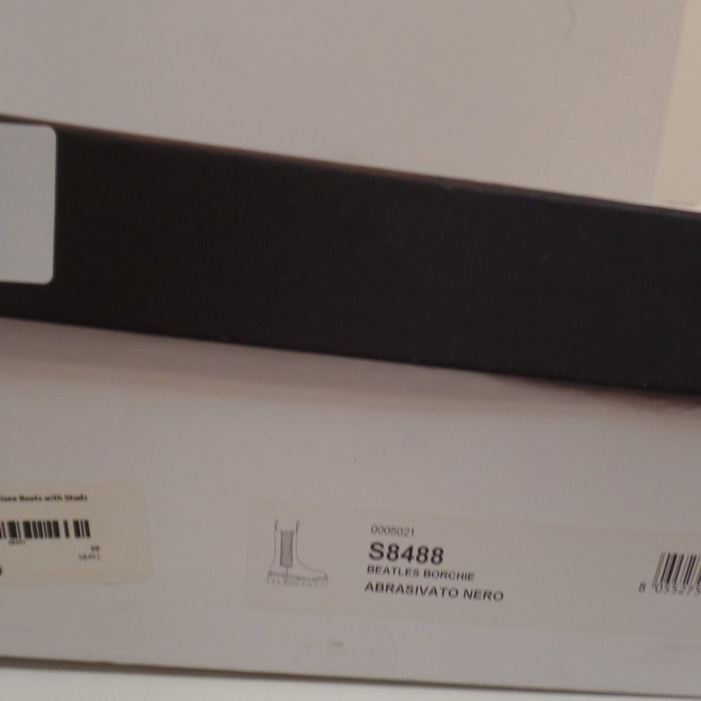 Sebastian Milano Sz 39 Pull On Black Leather Boots With Punk Rock Detailing. - Picture 5 of 12